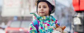 Маленькі герої: дівчинка з Києва - помічниця рятувальників