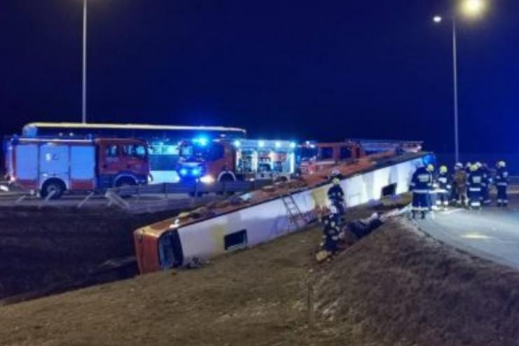 6 українців загинули та ще 15 травмовані у масштабній аварії в Польщі 