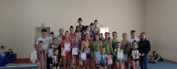 Первенство по спортивной акробатике: звёздочки из Арциза достойно выступили на соревнованиях