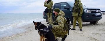 В ЖИВОПИСНОЙ "УКРАИНСКОЙ ВЕНЕЦИИ" БУДУЩИЕ ПОГРАНИЧНИКИ ПРОХОДЯТ СТАЖИРОВКУ