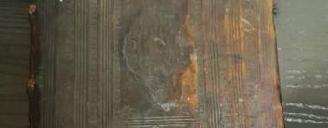 В Одесской области иностранец пытался вывезти в Молдавию старинное Евангелие