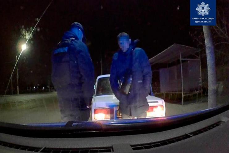 Одесская область: за минувшую ночь пьяные водители дважды пытались подкупить патрульных