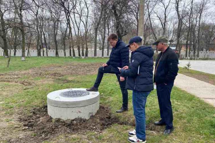 Ремонт оглядових каналізаційних колодязів в Арцизі: КП "ВОДОКАНАЛ" ЗВІТУЄ ПРО ПЕРЕБІГ РОБІТ