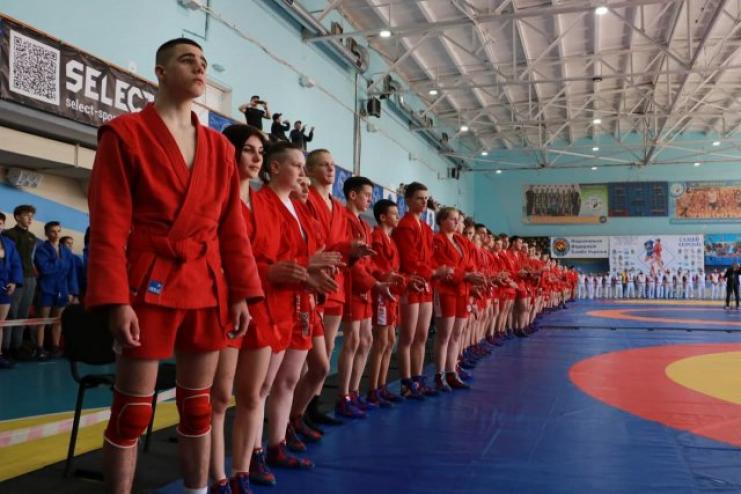 Самбисты из Арциза участвуют в отборочном чемпионате Украины по самбо