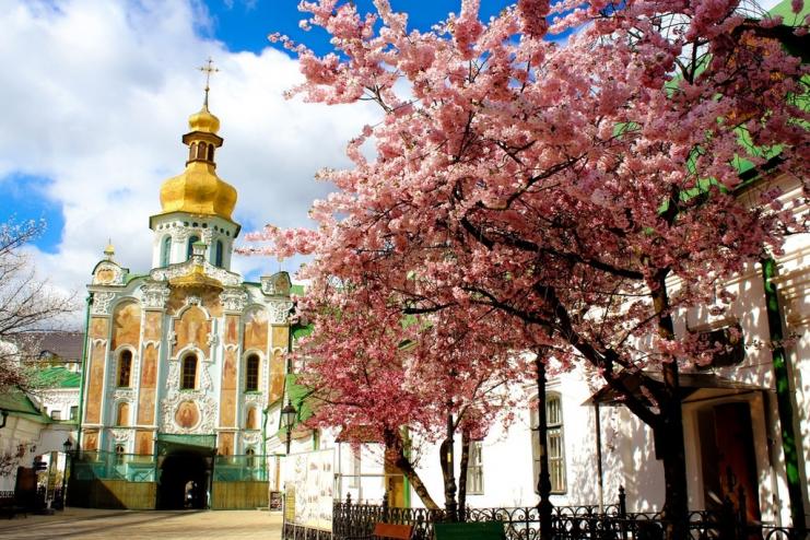 Расписание Богослужений в храмах г. Арциз на Пасху и Светлую седмицу.