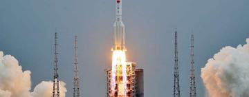 Величезна китайська ракета може впасти на Землю 8 травня – Пентагон 