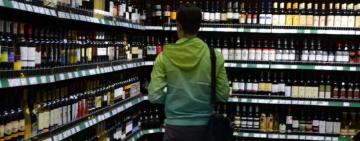 Кабмин планирует повысить цены на алкоголь
