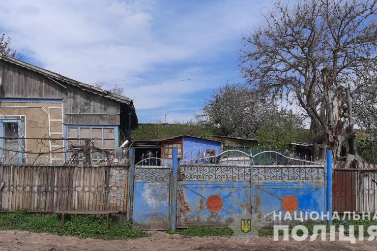  БОРОДИНСКИЙ "ОТЕЛЛО": ЖИТЕЛЬ ГРОМАДЫ РАНИЛ НОЖОМ СВОЮ СОЖИТЕЛЬНИЦУ