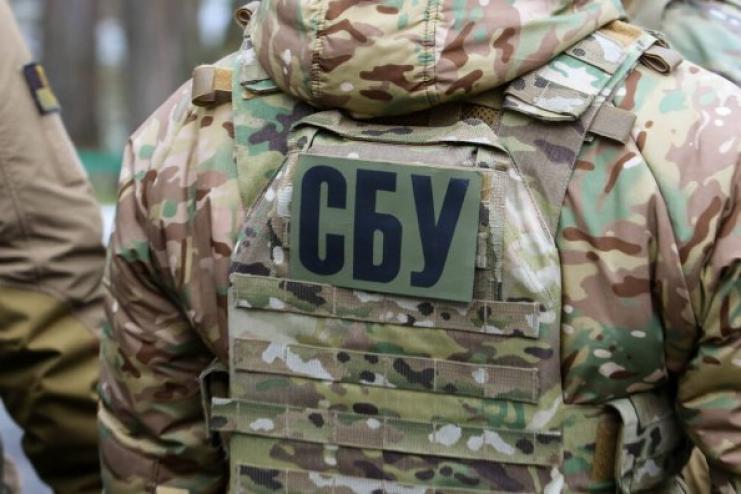 СБУ проводит обыски в доме, где живет Кличко