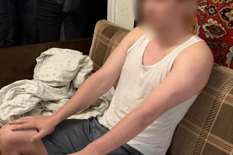 Выпросил интимные фото и добился встречи: 24-летний одессит подозревается в развращении малолетней