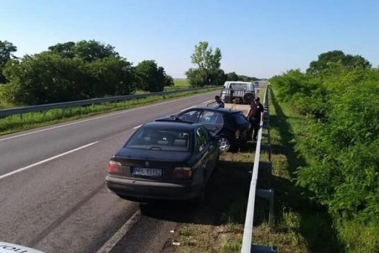 Пьяный водитель BMW устроил ДТП на трассе Одесса-Рени, в котором пострадали двое детей, и сбежал