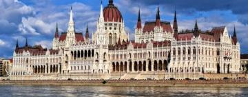 У Будапешті хочуть, щоб угорську мову в Україні використовували в держуправлінні