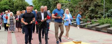 В Аккермане прошла церемония возложения цветов ко Дню скорби и памяти жертв Второй мировой войны 