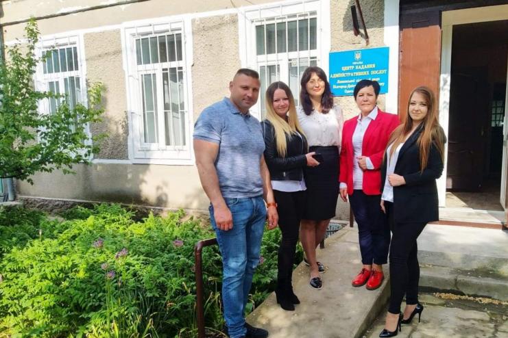 У Лиманській громаді привітали держреєстраторів з професійним святом