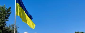 На огромные флаги ко Дню Независимости планируют потратить 170 млн. грн