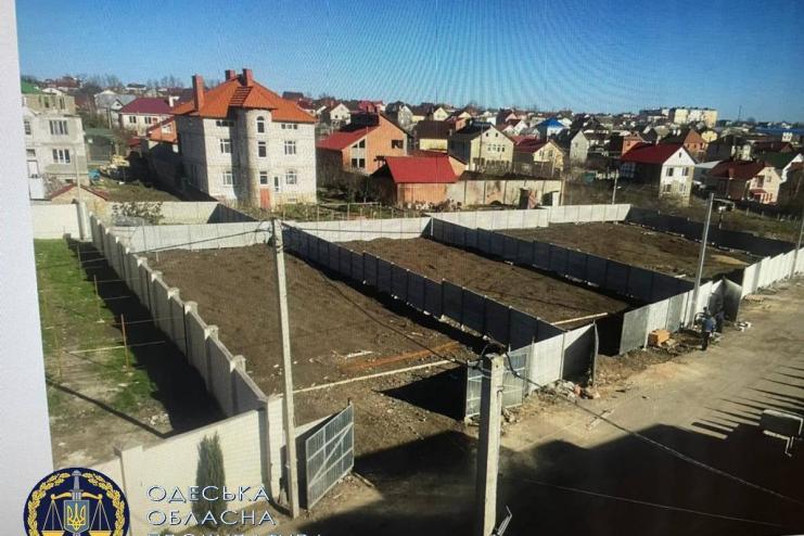 В Одесской области мошенники продали полгектара курортной земли 