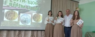 Медалист - это огромный труд ученика, учителя, родителей