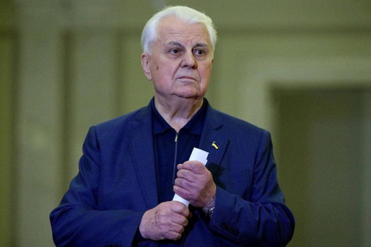 Леонид Кравчук в тяжелом состоянии и подключен к аппарату ИВЛ