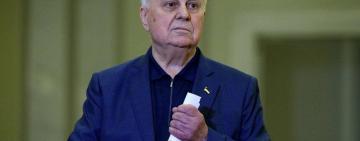 Леонид Кравчук в тяжелом состоянии и подключен к аппарату ИВЛ