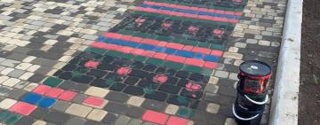 В Болграде установили рекорд: улицы города укрыла гигантская дорожка с орнаментом (фото, видео)