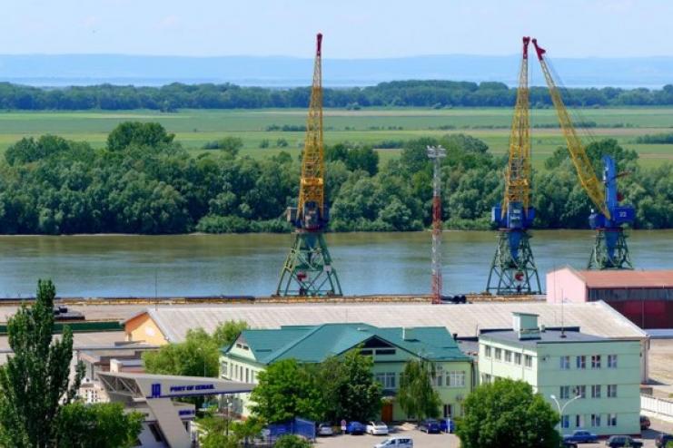 Порт Измаила планирует отремонтировать теплоход «Дон» 