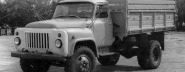 Трагедия в Одесской области: водитель самосвала выпал из кабины и погиб под колесами грузовика