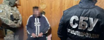 СБУ обезвредила группировку, которая «продавала» украинских моряков на суда для перевозки нелегалов