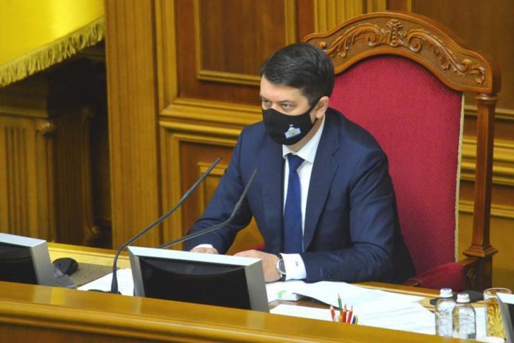 Разумков отстранён от ведения пленарных заседаний ВР