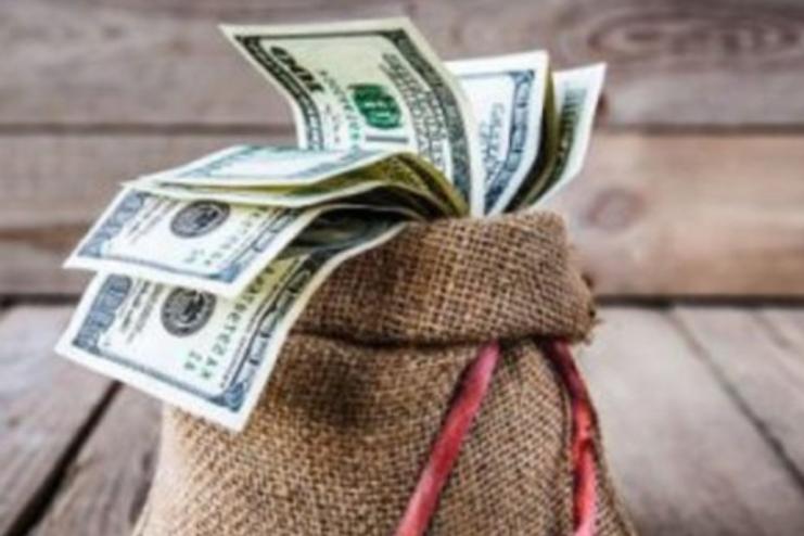 Топчиновник часів Януковича заявив про крадіжку зашитих у стелі $2 млн