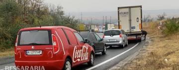 Масштабная пробка на трассе-Одесса-Рени: в результате ДТП заблокировано обе полосы для движения 