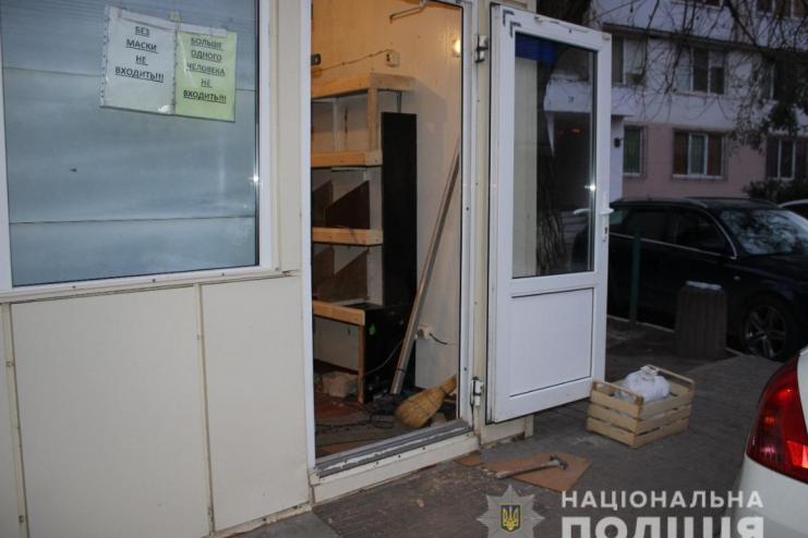 Одессит получил молотком по голове за замечание торговцу овощами