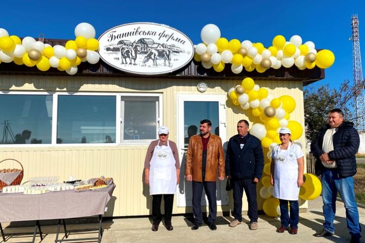 У Болградському районі відкрили міні-молокопереробний цех