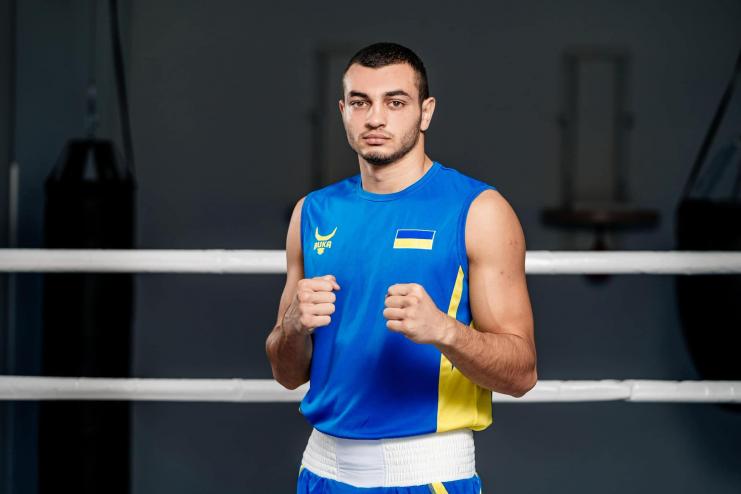 ЗАПОМНИТЕ ЭТО ИМЯ: Юрий Захареев — в полуфинале чемпионата мира по боксу 2021