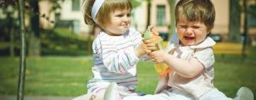 Детская зависть: польза или вред? 