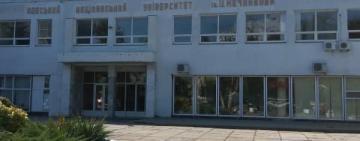 "Красная" зона: почему студенты ОНУ им. Мечникова выходят на очное обучение?