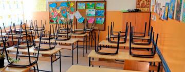 Украинские школы лишились 3,4 тысячи невакцинированных учителей 