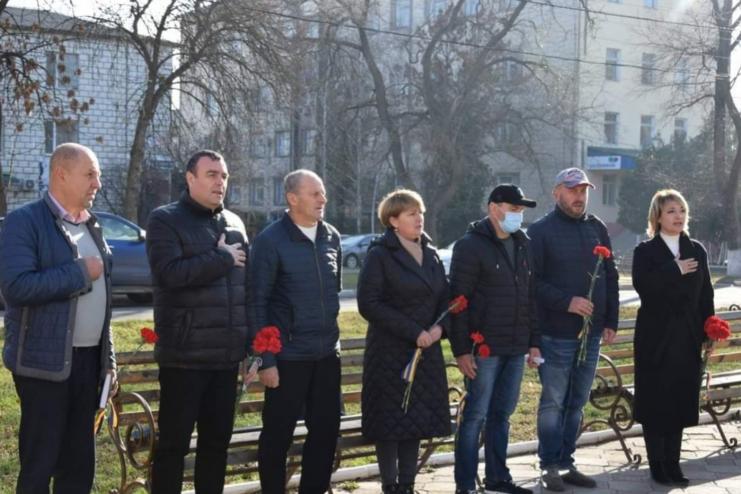 Напередодні Дня Гідності та Свободи у Сараті відбувся мітинг