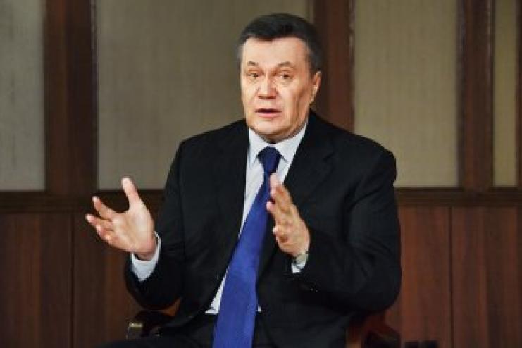 "Украина прекратила свое мирное существование": Янукович обратился к украинцам