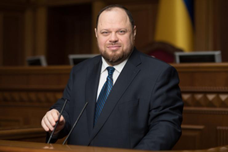 "Буквар", друга та синя...: Руслан Стефанчук оприлюднив новорічний топ книжок, які радить прочитати народним депутатам