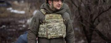 Как Зеленский, призвавший женщин в военкоматы, "косил" от армии