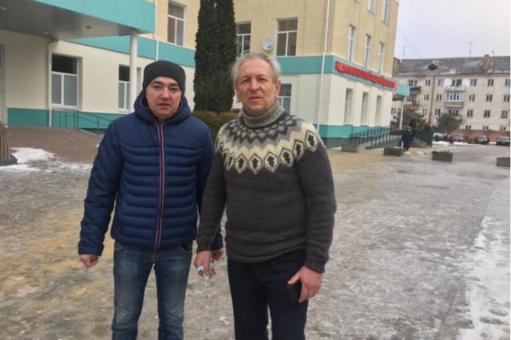СЛИЛИ ВСЮ КРОВЬ, А ТЕЛО ОХЛАДЛИЛИ ДО 18°: УКРАИНСКИЙ ВРАЧ СДЕЛАЛ УНИКАЛЬНУЮ ОПЕРАЦИЮ