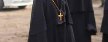 В Одесской области мужчина разбил о голову монахини бутылку пива