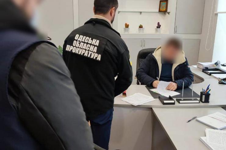 ІЗМАЇЛЬСЬКОГО ДЕПУТАТА-КОМУНАЛЬНИКА ПІДОЗРЮЮТЬ В РОЗКРАДАННІ КОШТІВ НА КАНАЛІЗАЦІЮ