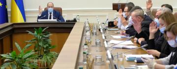 Подростки смогут получить тысячу за вакцинацию уже в феврале