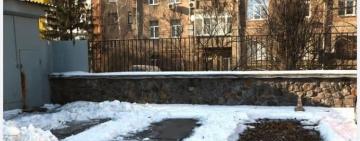 Загадкове зникнення 68 автівок з території Верховного Суду України: офіційна заява