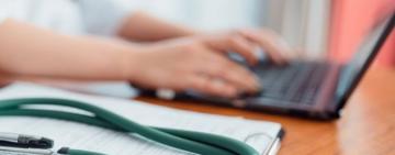 Минздрав разрешил открывать больничный дистанционно пациентам с COVID-19, ОРВИ