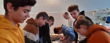 От будущих защитников - сегодняшним!