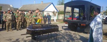 1 мая березинцы простились со своим героем