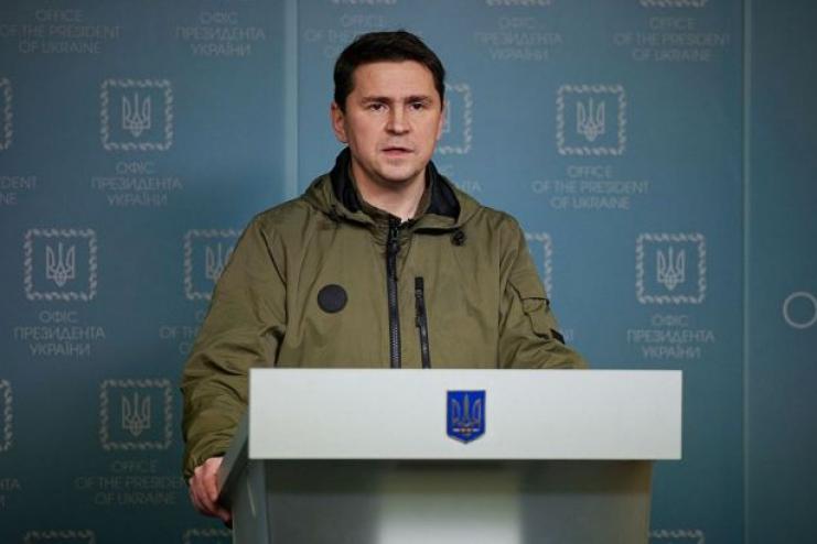 В Офісі президента відповіли Берлусконі щодо поступок Росії і назвали його "лузером"