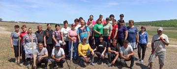 Вольнянцы навели порядок вблизи общей мусоросвалки